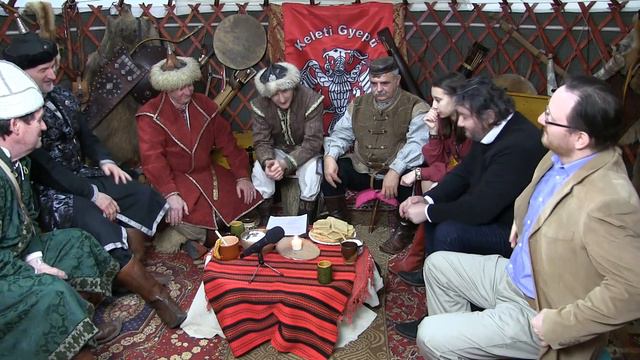 Keleti Gyepű- beszélgetések смотреть онлайн