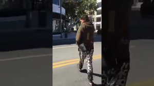 Филип Киркоров В Сети появилось видео, снятое в Майами, на котором оскорбленная фанатка певца Филип