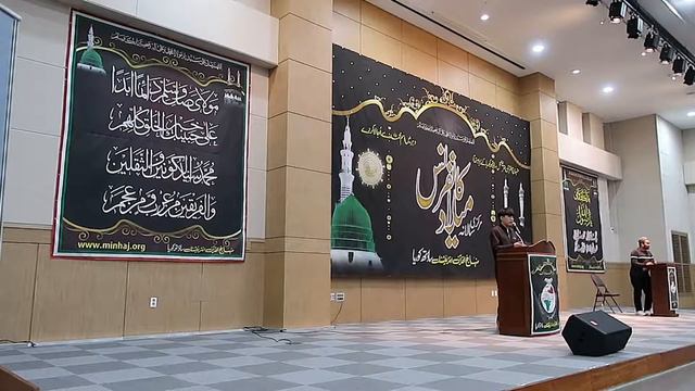 Daud Kim Speaks in front of hundreds Muslims। Allah always help us । The amazing Scene in mosque смотреть онлайн