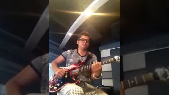 Jose Vincent Perez solo composition"Vince bluesy Latin rhyt смотреть онлайн