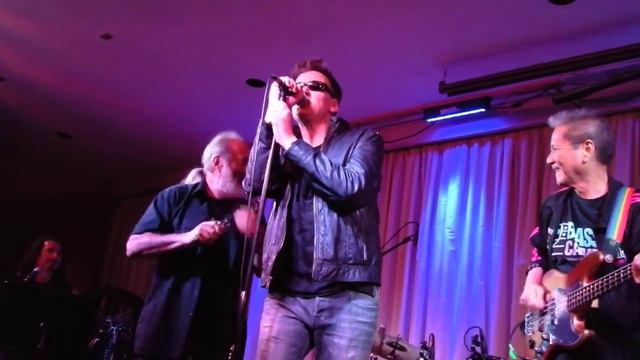 Robby Krieger Band - L.A. Woman смотреть онлайн