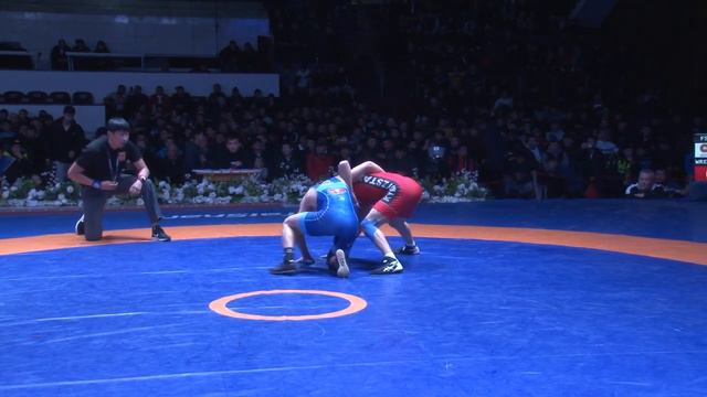 ВОЛЬНАЯ БОРЬБА. Чемпионат Кыргызстана-2024. 57 кг 1\8 Азим Абдыкалыков-Доктурбек уулу Юхан смотреть онлайн