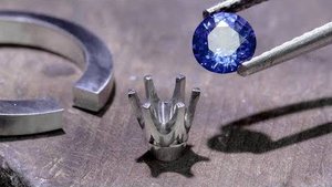 Платиновое кольцо с цейлонским сапфиром - Часть 1