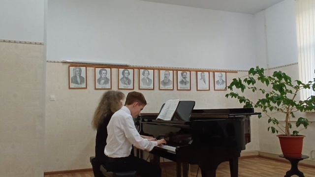 Пьяццолла А. Либертанго.    (Смирнов Максим - Кремнева И.В.) смотреть онлайн