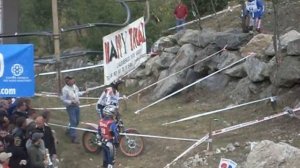 Laia Sanz  Crash in  Isola 2000