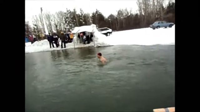 Игорь Дегтярёв на соревнованиях по моржеванию смотреть онлайн