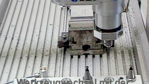 Настольный станок чпу c автоматической сменой инструмента  BZT (Германия)