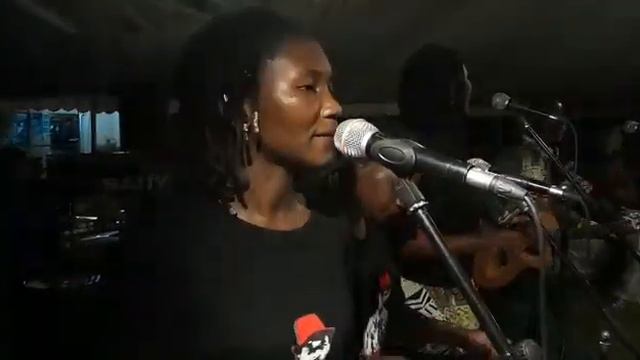 ZIMBABWE one of Bernard Bukira Betera's latest single tracks live @Marondera смотреть онлайн