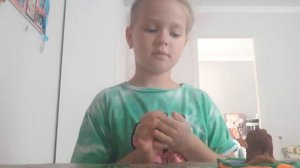 лепим льва из пластилина