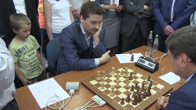 2015-05-25 Морозевич+Илюмжинов - Непомнящий+Жуков смотреть онлайн