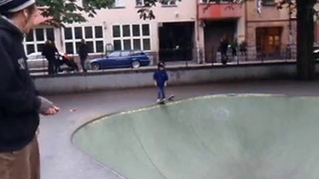 Skateboard i Björnsan смотреть онлайн