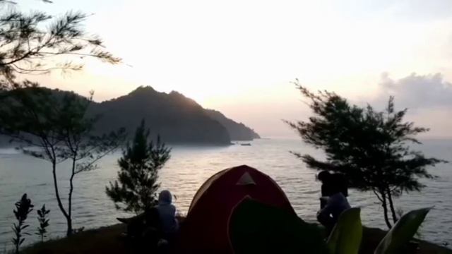 Camp Pantai Lampon