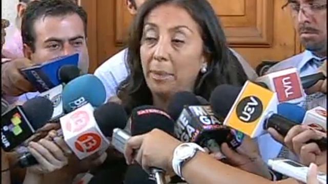 Las reacciones tras el dictamen de la Contraloría sobre caso Johnson смотреть онлайн