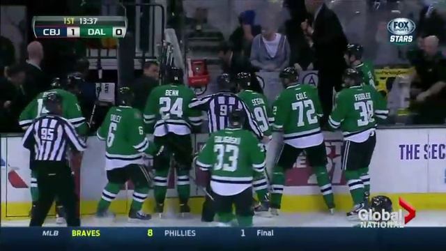 Defibrillator plays vital role after NHL player collapses during game смотреть онлайн