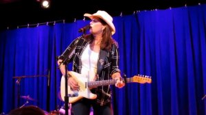 Terri Clark "Dirty Girl"