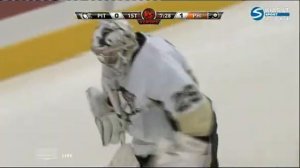 Goal   Claude Giroux 0-1 ( Pittsburgh Penguins - Philadelphia Flyers)  14 dec 2010