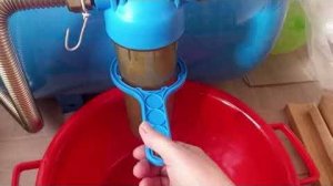 Грязная вода. Опять меняем фильтр в системе водопровода. Что-то слишком часто