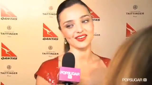 Miranda Kerr , John Travolta about Babies Qantas 2012 смотреть онлайн