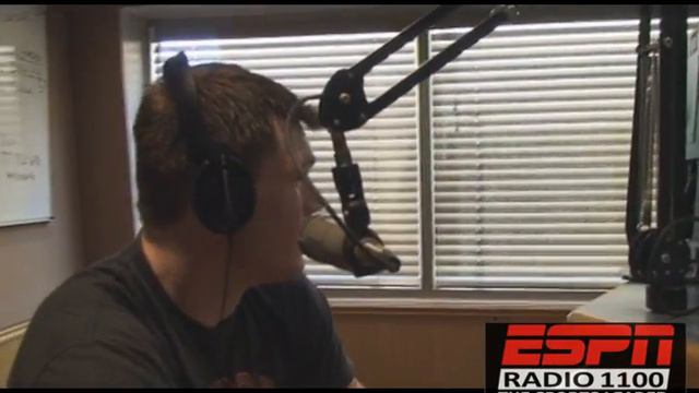 FORREST GRIFFIN talks fan reaction on his fight Anderson Silva