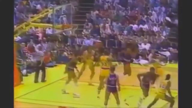 Walter Davis Career Highlights - GREYHOUND! смотреть онлайн