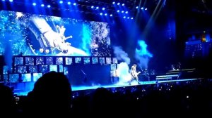 KISS - DEC 2009 (Guitar Solo #1 - Tommy Thayer)