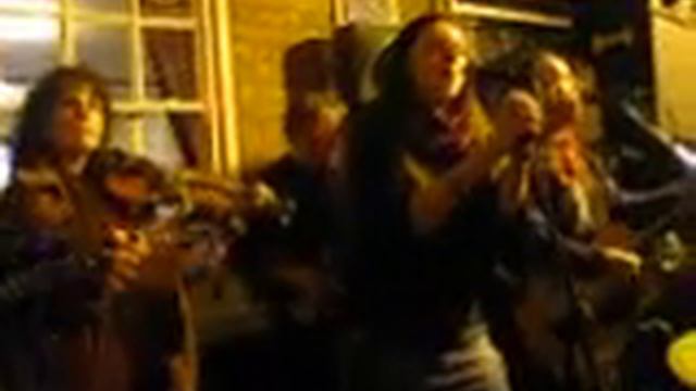 The Barrel O' Baddies - Back Home in Derry - cover смотреть онлайн