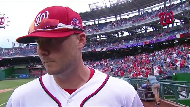 Clint Robinson breaks down his performance in Nationals 7-0 win