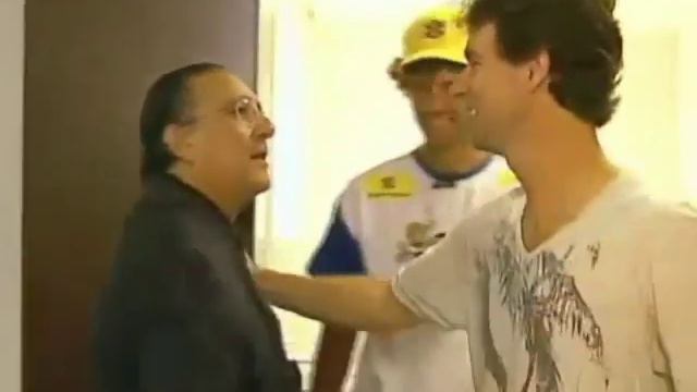 "Na estrada" com Gustavo Kuerten [1/4] - www.grandesjogosdetenis.com смотреть онлайн