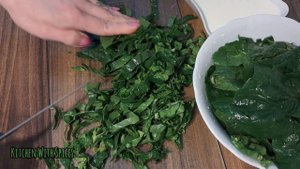 шампиньоны в сливочном соусе со шпинатом  гости будут просить у вас этот рецепт