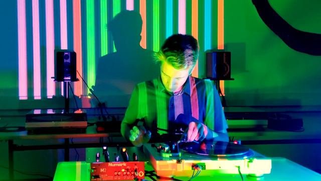 2018: Nissen Pendulum Swing смотреть онлайн