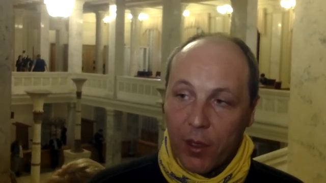 Парубий: Янукович должен подать в отставку смотреть онлайн