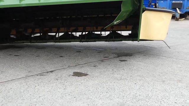 Krone R320 mounted mower смотреть онлайн