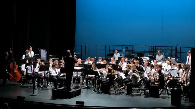 March Bou-Shu - Crystal Lake Central High School - Symphonic Band смотреть онлайн