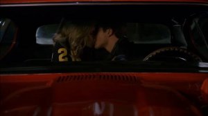 Naomi & Liam Make Out - 90210