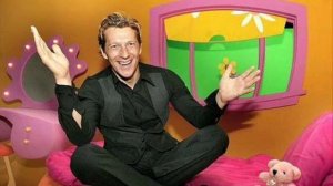 Magnus Scheving Video