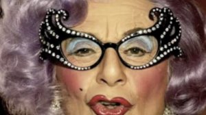 Fever - Dame Edna (audio)