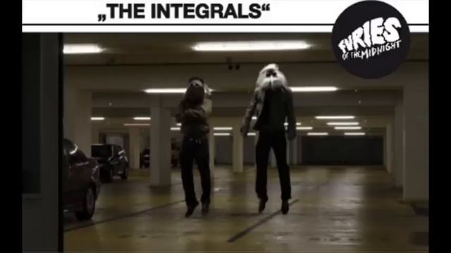 Muse - Knights of Cydonia (The Integrals Remix) смотреть онлайн