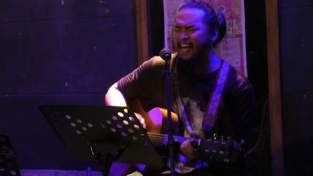 艾青&阿嘟賴 b02 從與往 我們的第三者@鐵花村 20151106 смотреть онлайн