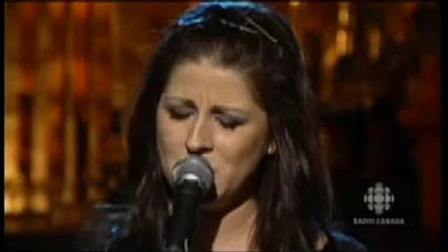 Marie-Élaine Thibert смотреть онлайн