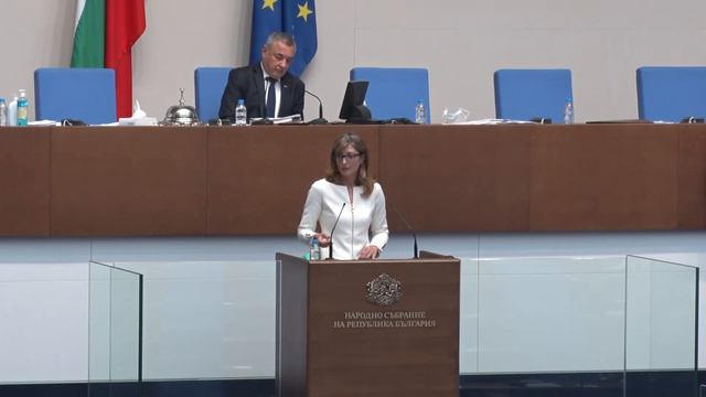 ВЪПРОС НА ФИЛИП ПОПОВ КЪМ ЕКАТЕРИНА ЗАХАРИЕВА В НС НА 18 11 2020 В НС смотреть онлайн