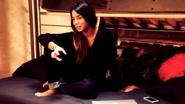 Mivitaly racconta Chiara Biasi, italian blogger. смотреть онлайн