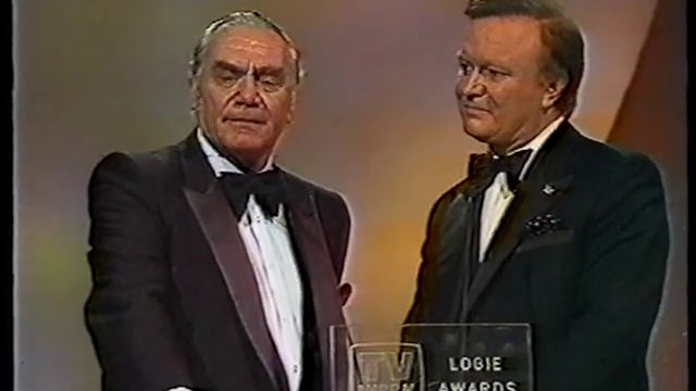 Ernest Borgnine at the Logie Awards 1982 смотреть онлайн