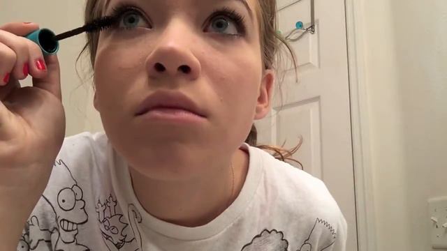 Собираемся со Стефани! Макияж в школу на каждый день! смотреть онлайн