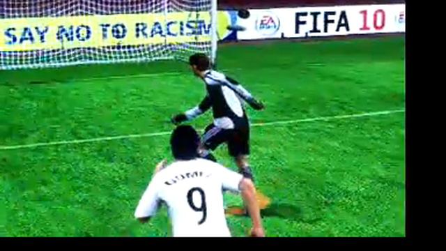FIFA 10 René Adler Awesome Save смотреть онлайн