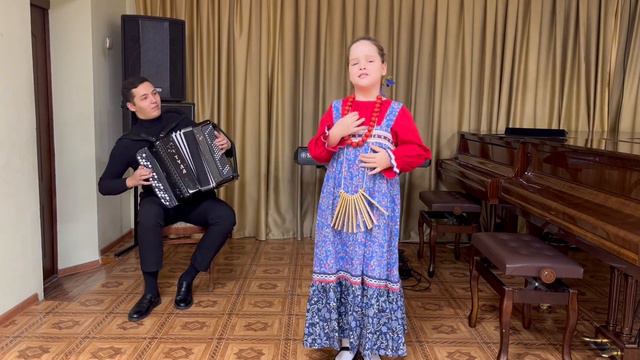 Народное пение "Комарики, комарочки мои" смотреть онлайн