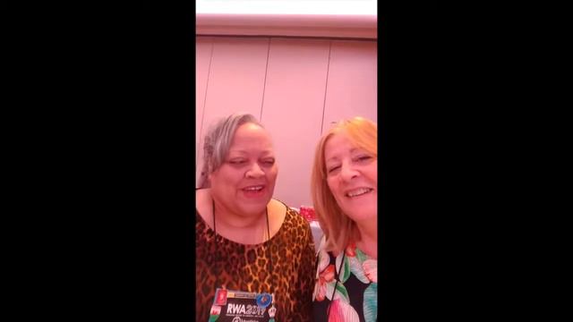 SQ Talks: Interview with Hanna Rhys Barnes - RWA 2019 смотреть онлайн