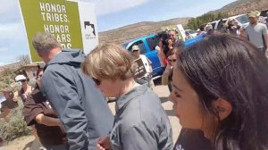 Interior Secretary Ryan Zinke tells SLC woman to "be nice"