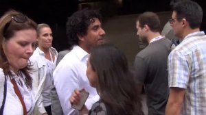 Naveen Andrews talks Comic Con and about Lost on streets of San Diego Comic Con