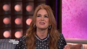 Isla Fisher Reveals Sacha Baron Cohen's Hilarious Valentine's Day Tradition