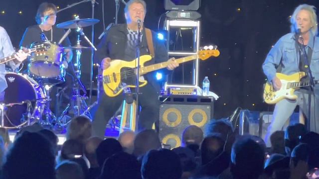 RANDY BACHMAN - Let It Ride/Hey You/Medley - Rock Legends Cruise X смотреть онлайн